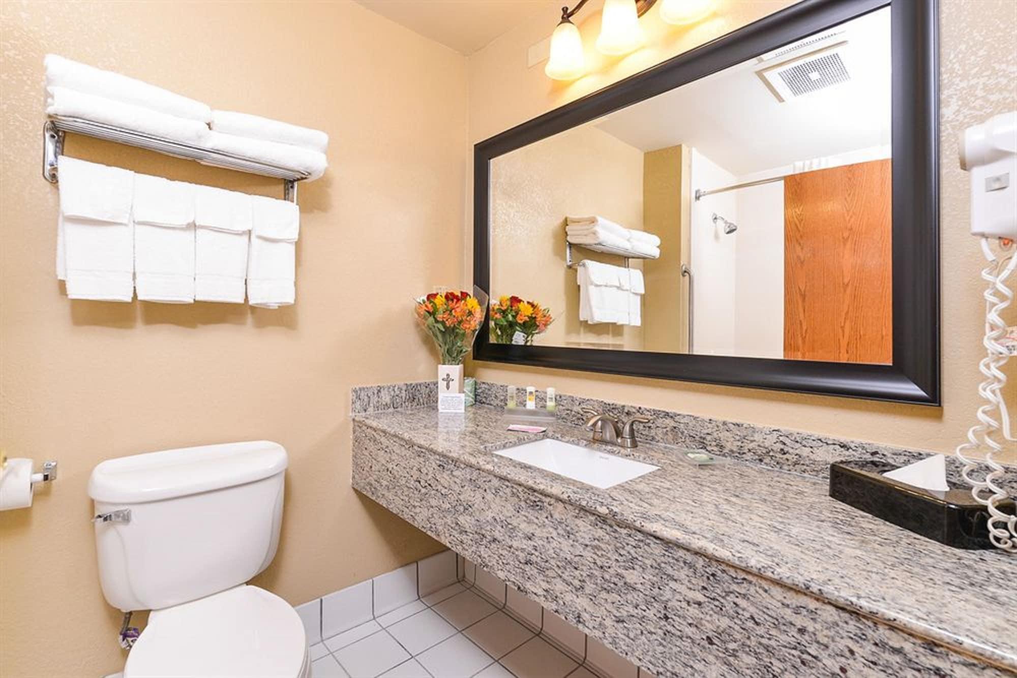 Country Inn & Suites By Radisson, Watertown, Sd Экстерьер фото