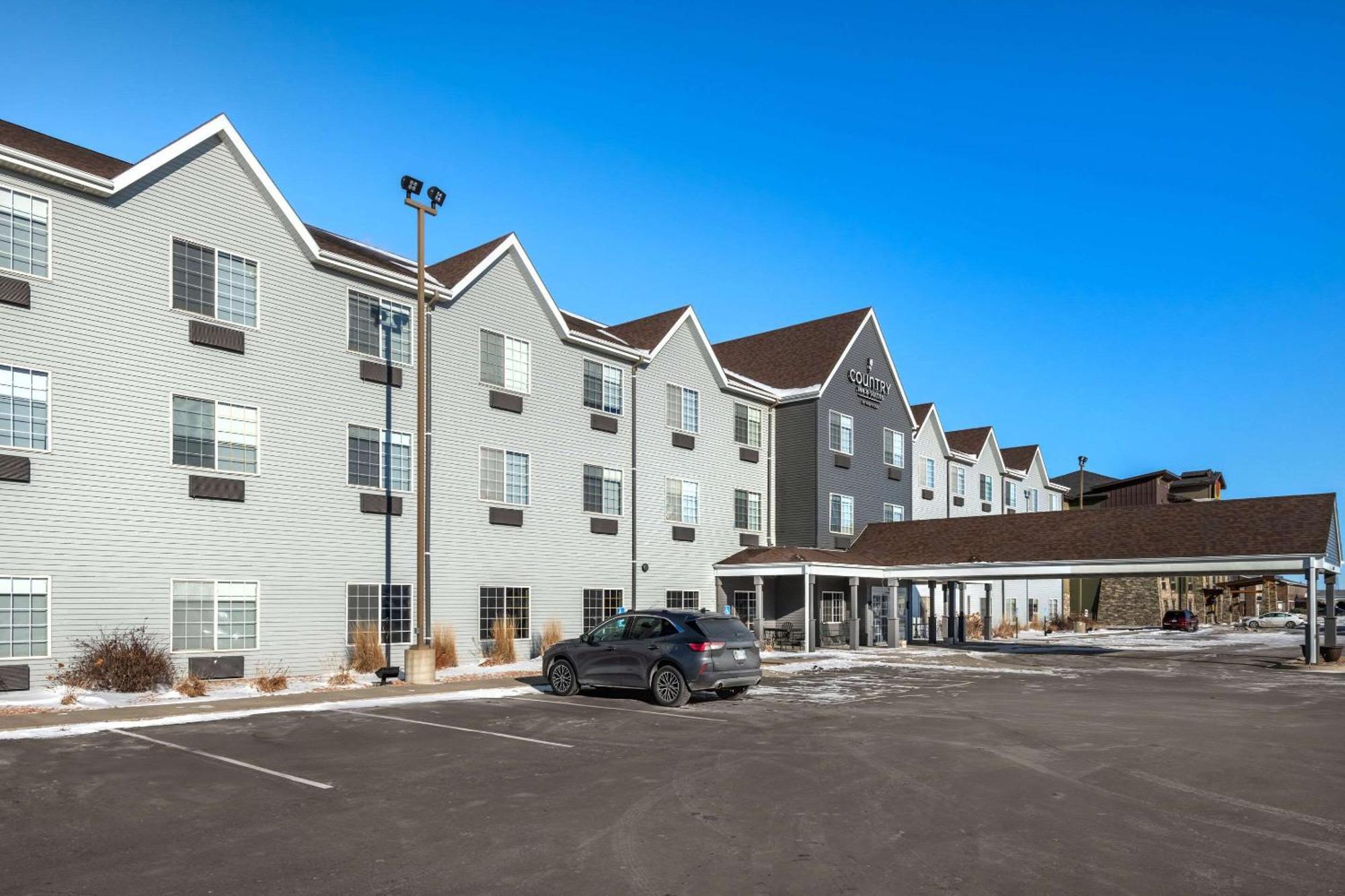 Country Inn & Suites By Radisson, Watertown, Sd Экстерьер фото