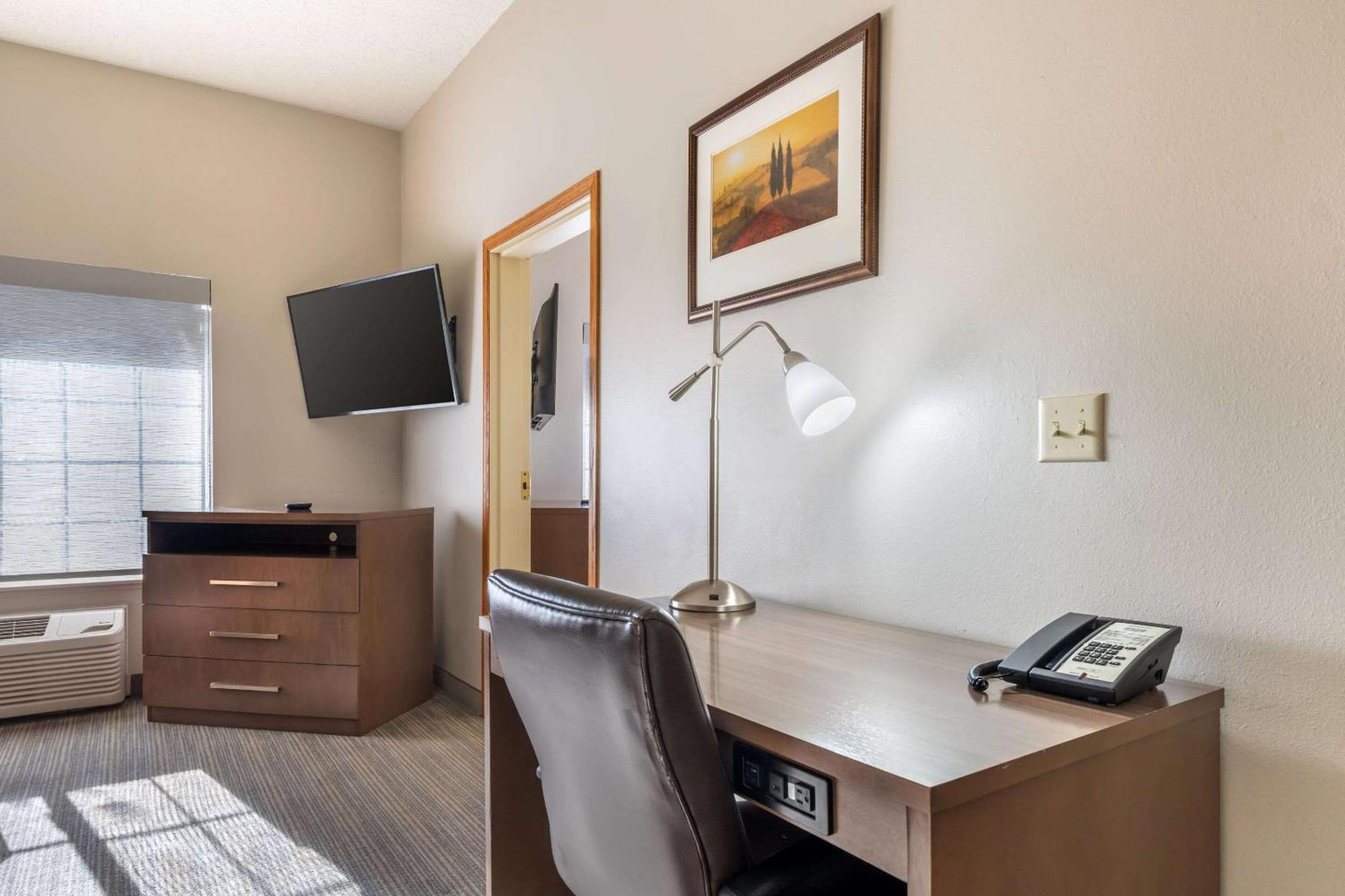 Country Inn & Suites By Radisson, Watertown, Sd Экстерьер фото