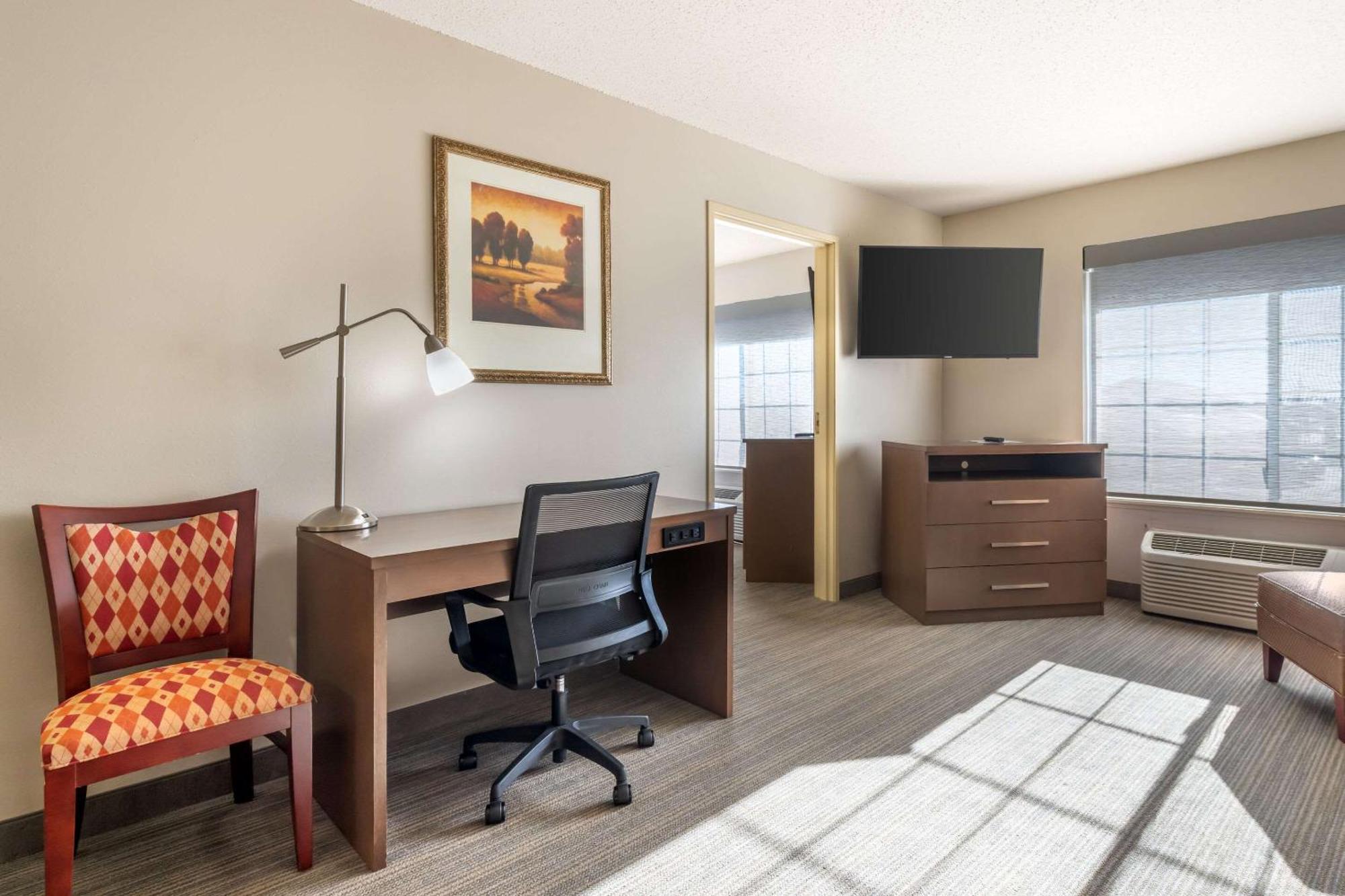 Country Inn & Suites By Radisson, Watertown, Sd Экстерьер фото