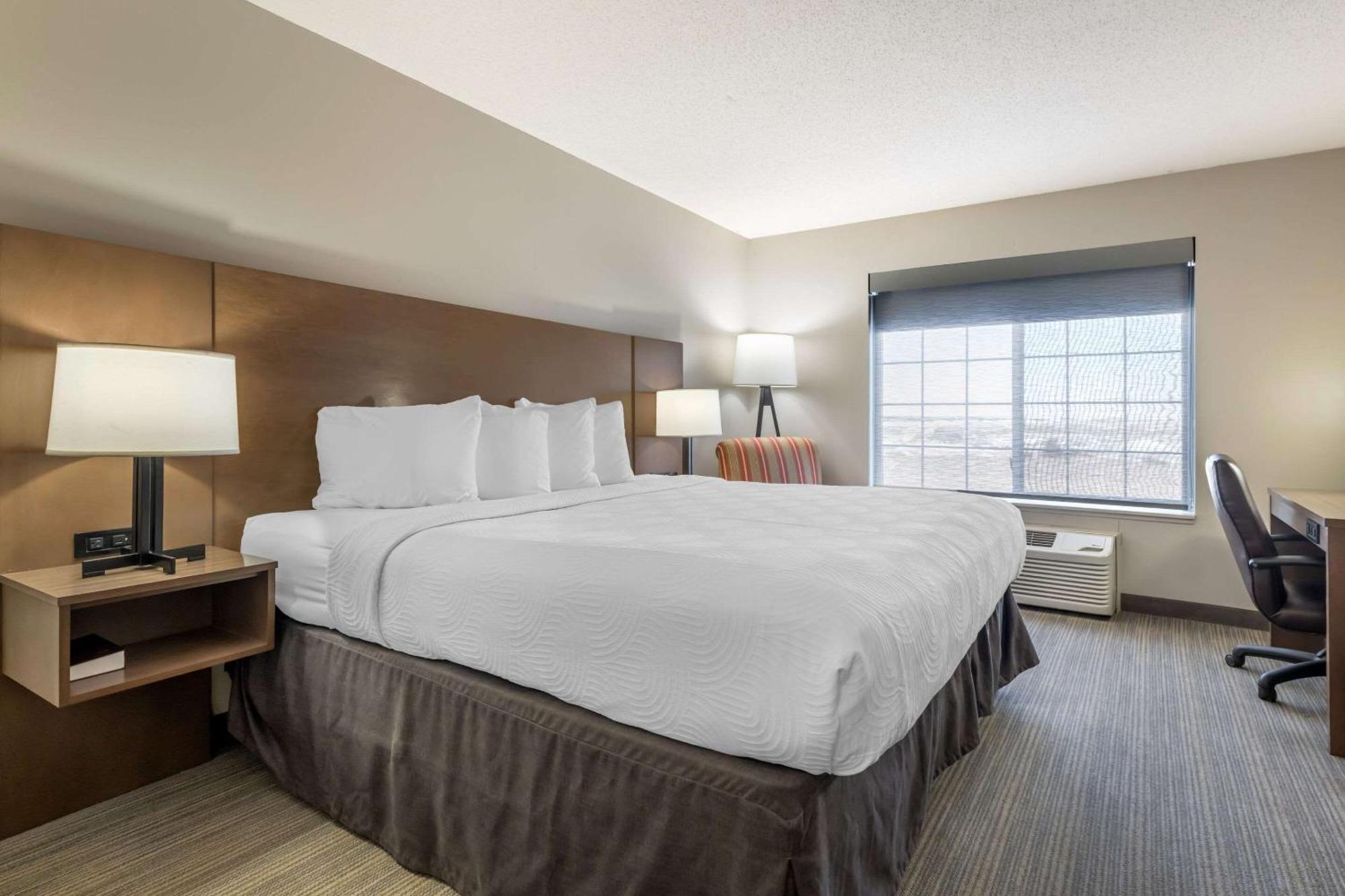 Country Inn & Suites By Radisson, Watertown, Sd Экстерьер фото