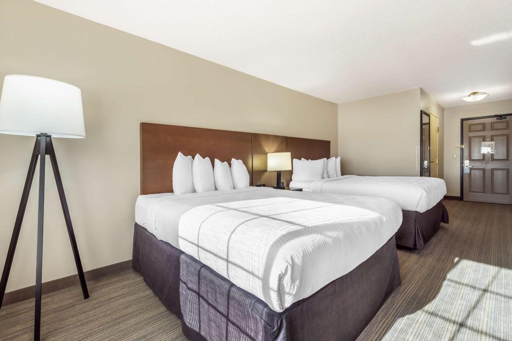 Country Inn & Suites By Radisson, Watertown, Sd Экстерьер фото
