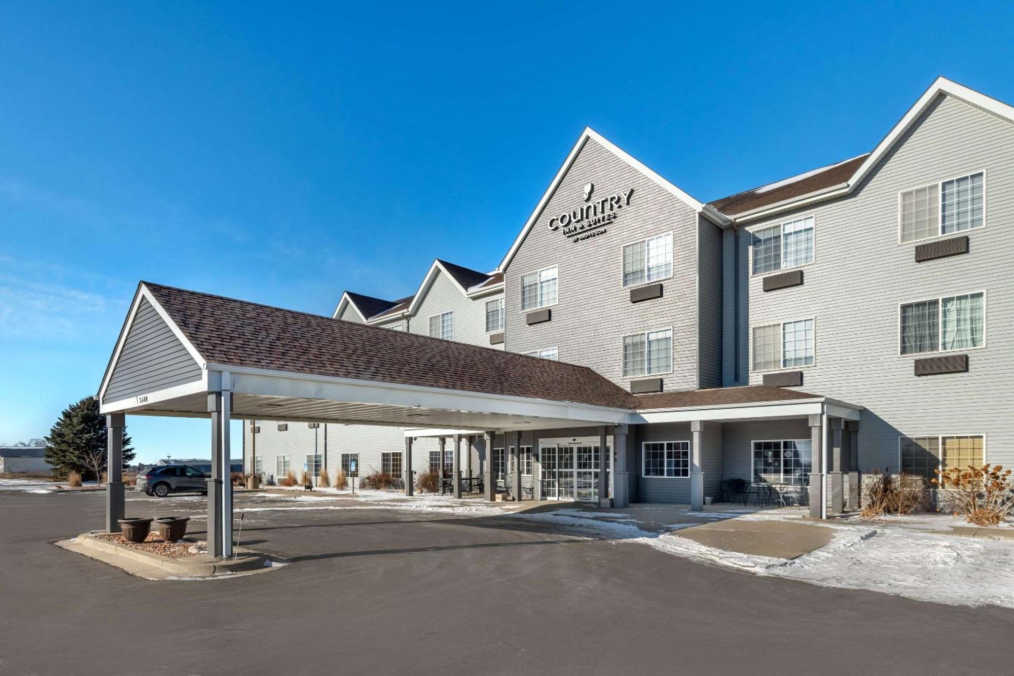 Country Inn & Suites By Radisson, Watertown, Sd Экстерьер фото